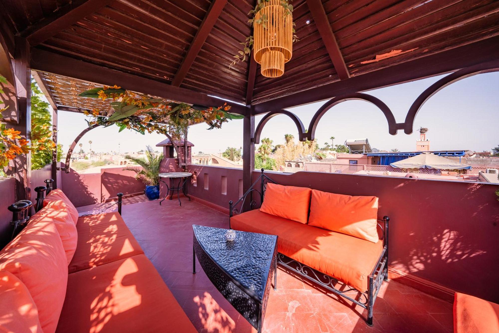 Riad Sidi Mimoune & 3*